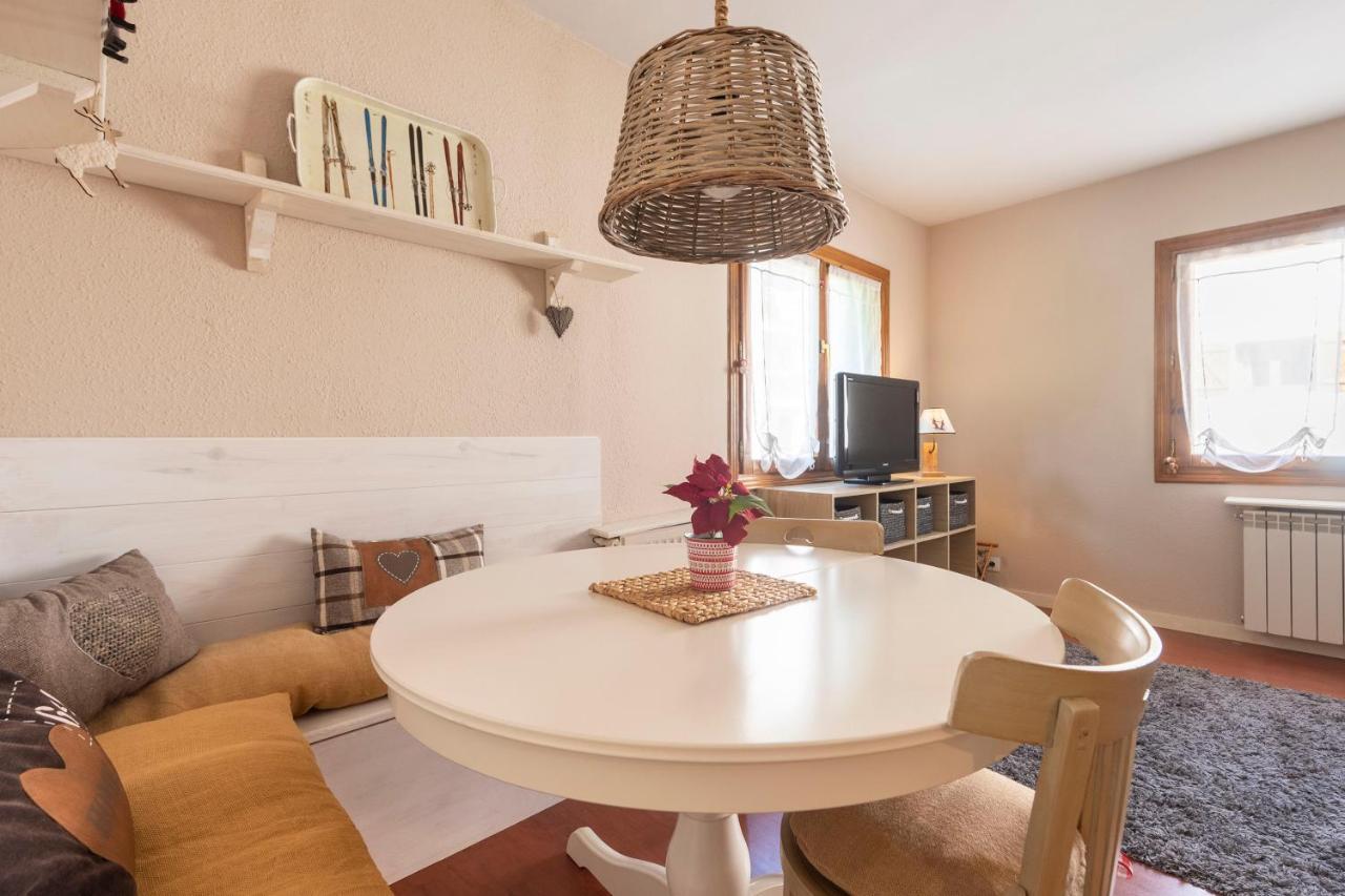 Apartament Musales ☆ Apartamento Para 4 Personas Con Ascensor Sallent de Gállego Zewnętrze zdjęcie